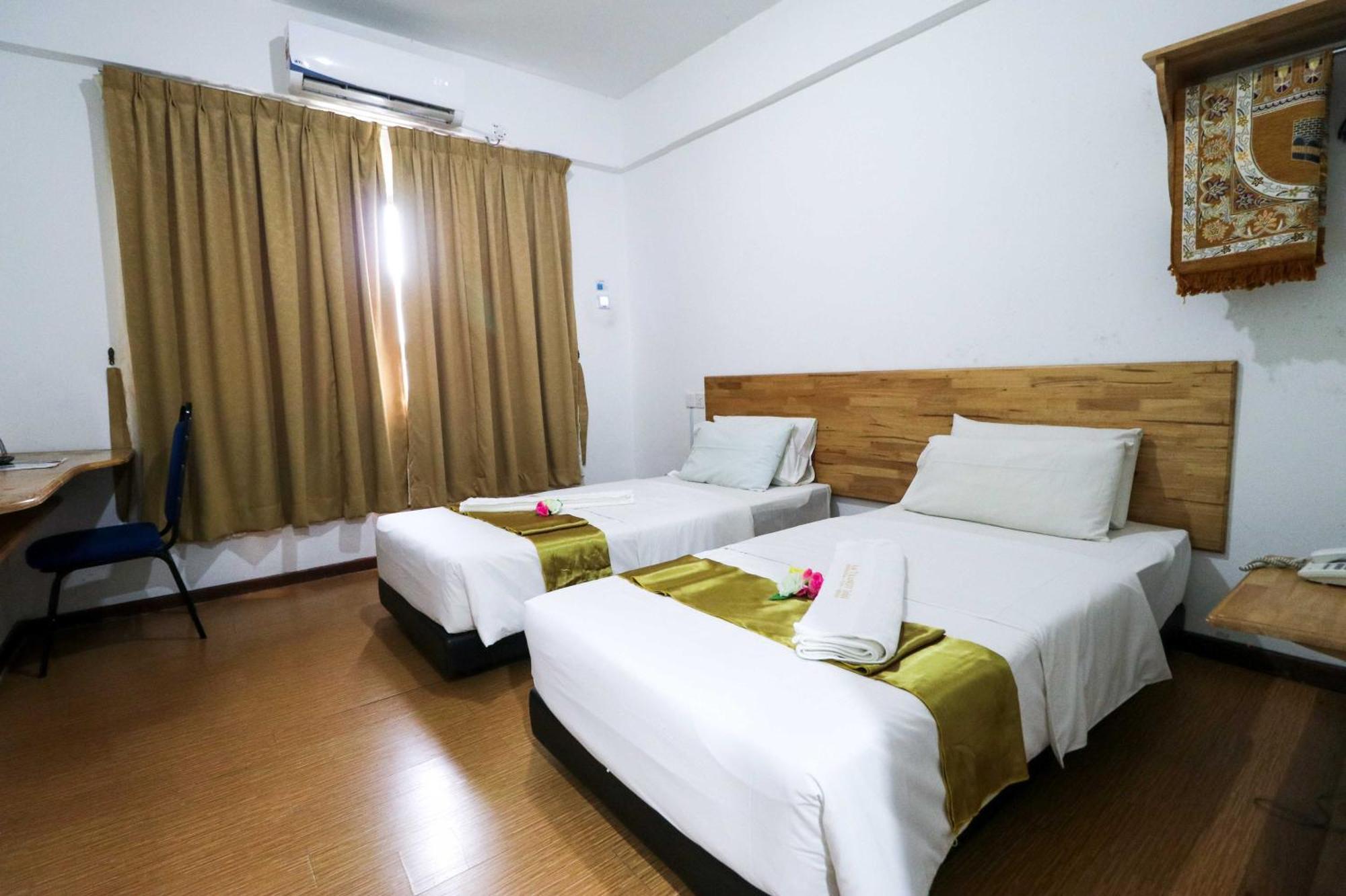 Am Transit Inn Kuala Terengganu Extérieur photo
