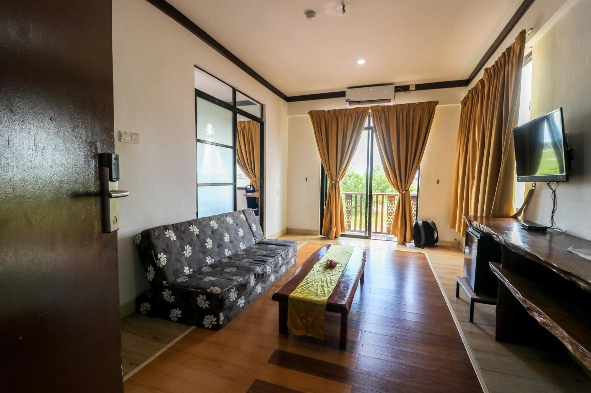 Am Transit Inn Kuala Terengganu Extérieur photo