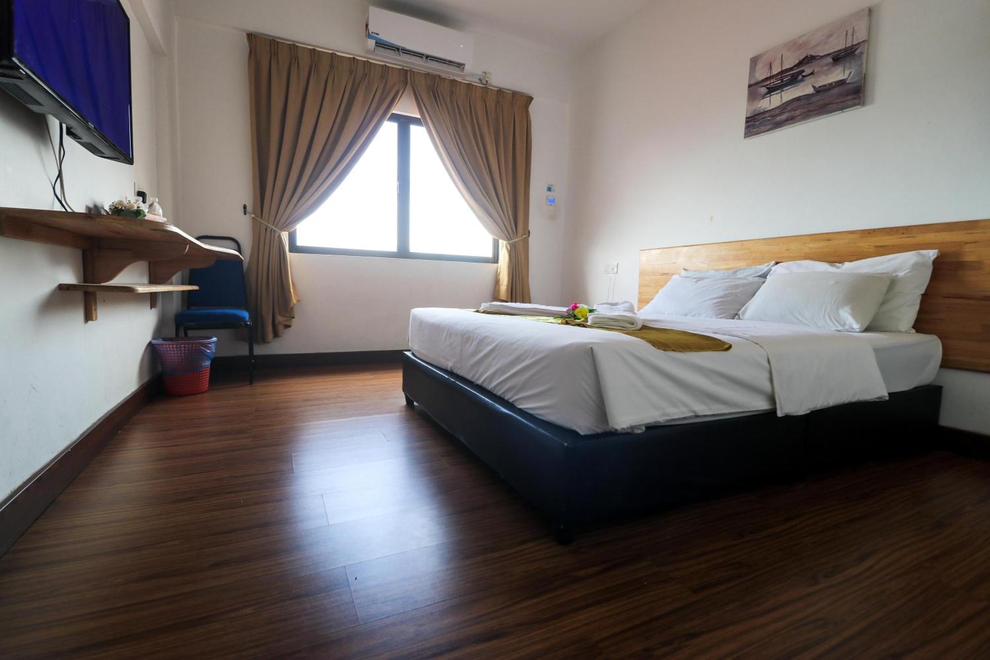 Am Transit Inn Kuala Terengganu Extérieur photo