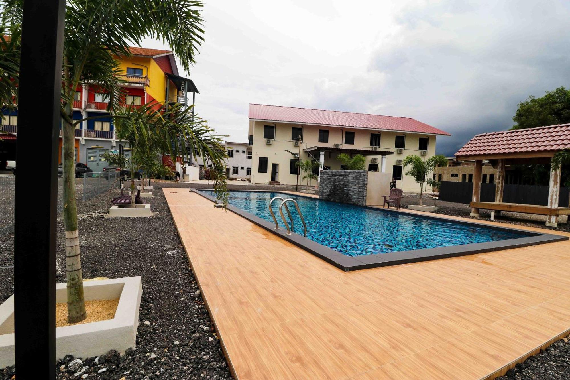 Am Transit Inn Kuala Terengganu Extérieur photo