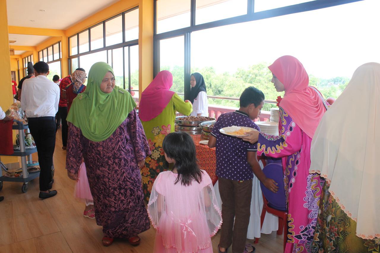 Am Transit Inn Kuala Terengganu Extérieur photo